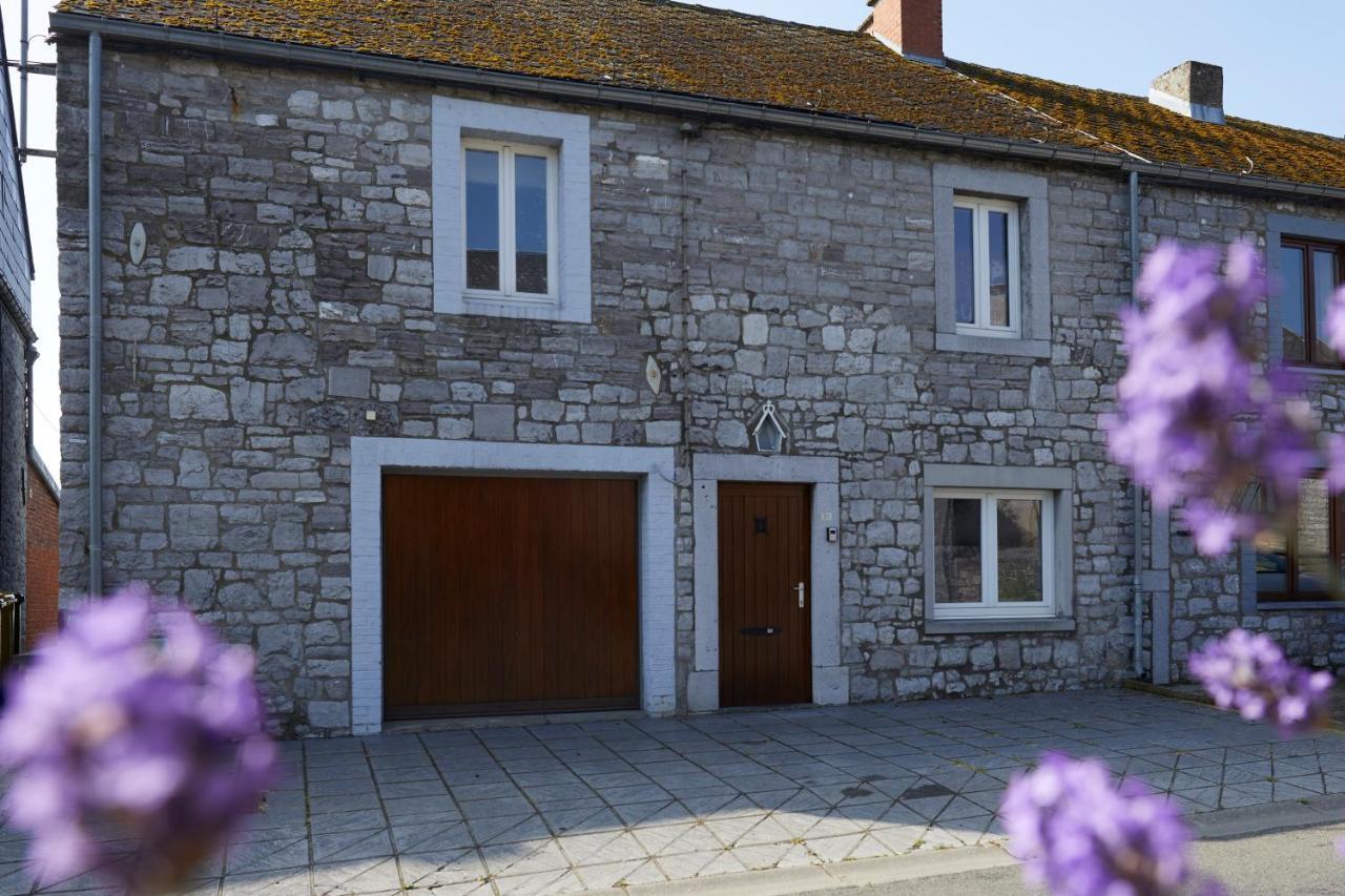 Villa Le Renard Qui Fume Onhaye Exterior foto